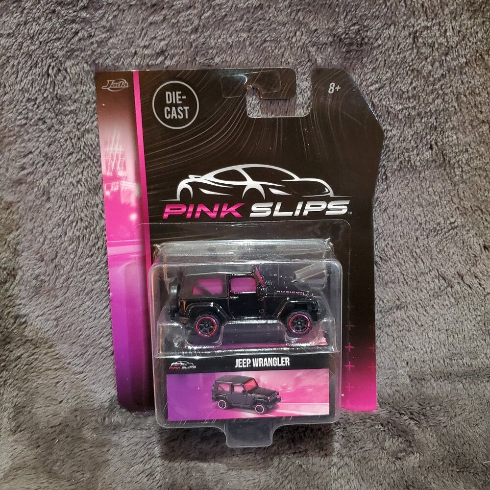 Jada Toys Pink Slips Jeep Wrangler Black Pink Rims Diecast 1:64 Scale